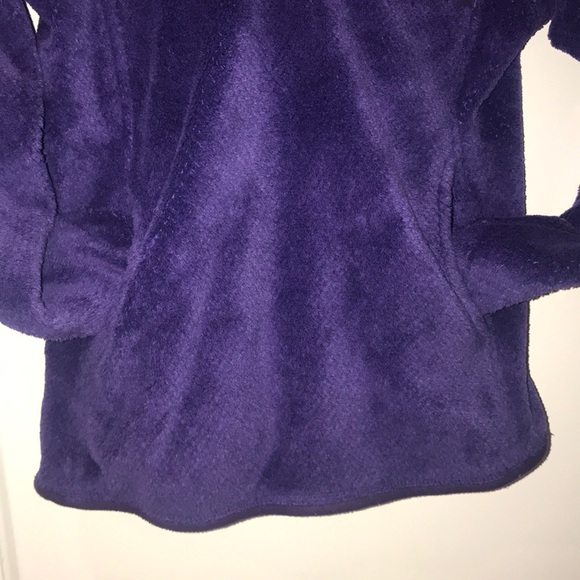 Purple 4-snap Patagonia fleece pullover - Picture 3 of 5